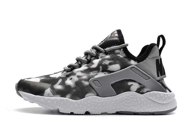 huarache noir et jaune fluo